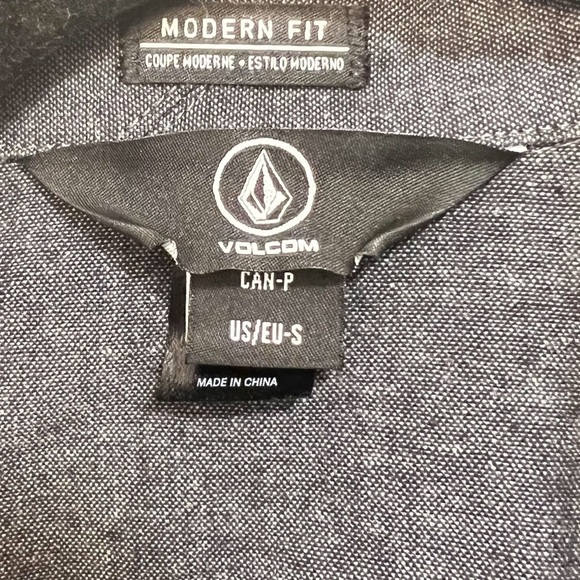 Volcom men’s long sleeve button down - Picture 3 of 3